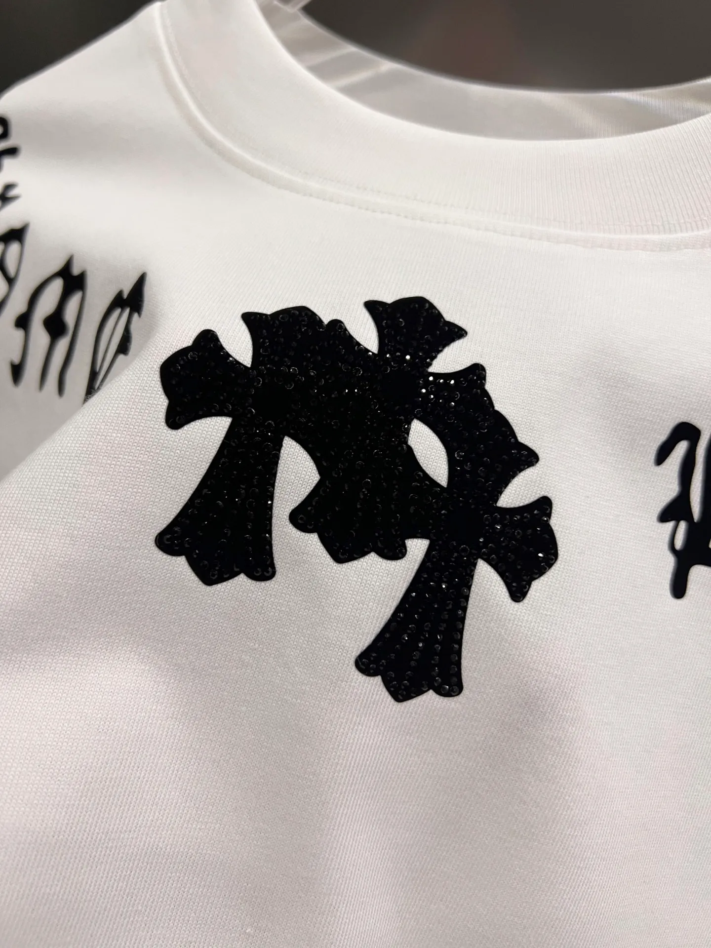 CH 2026 New Arrival T Same Style Size S M L XL XXL Black White Gray